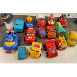 PETIE VOITURE