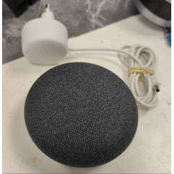 GOOGLE HOME 